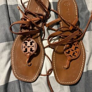 Tory Burch Brown Sandals with Timeless Elegance